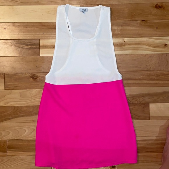 Tobi a step above neon pink and white shift dress - Picture 3 of 7